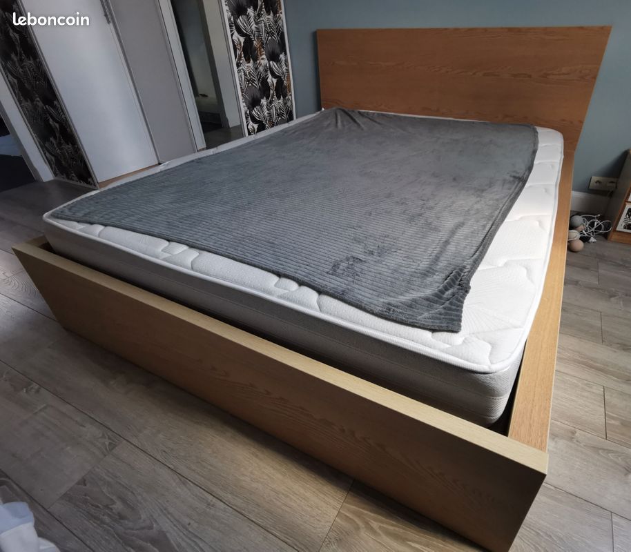 Cadre de lit ikea Malm 160x200 (image 2)