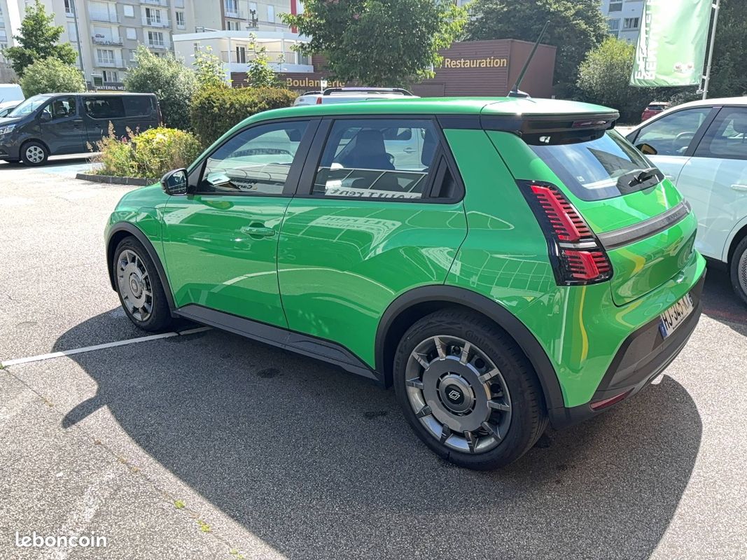 RENAULT Renault 5 E-Tech Electrique 150 ch autonomie confort Evolution (image 3)