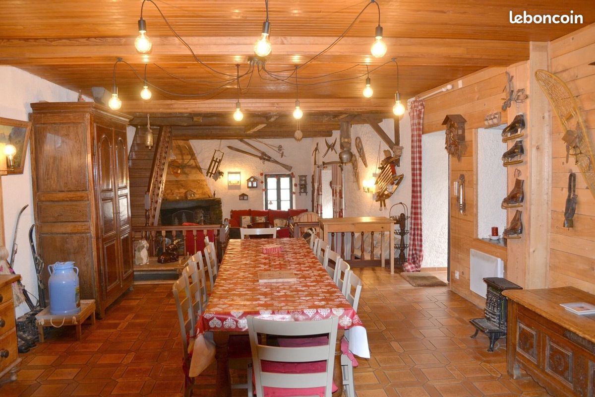 Maison 8 pièces 170 m² · à Benque-Dessous-Et-Dessus · 170 m² · 329 000 €