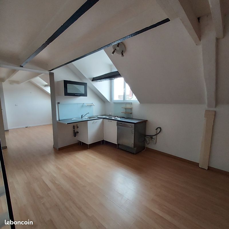 Appartement 2 pièces 25 m² · à Luzarches · 25 m² · 588 €