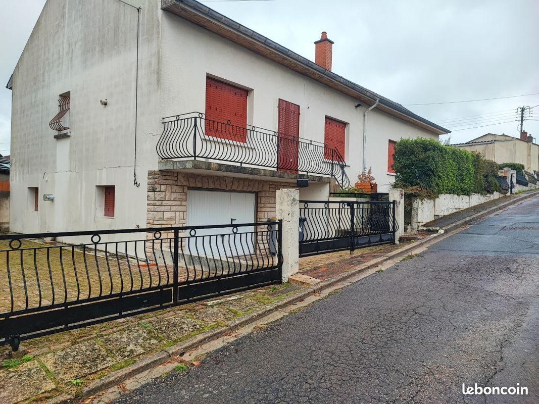 Maison 4 pièces 108 m² · à Montceau-les-Mines · 108 m² · 850 €/mois