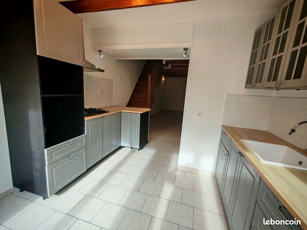 Maison 3 pièces 66 m² · à Roquemaure · 66 m² · 670 €/mois