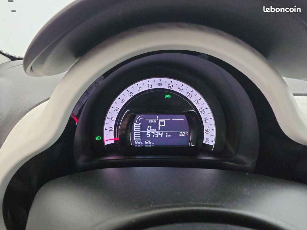RENAULT Twingo III E-Tech Equilibre (image 17)