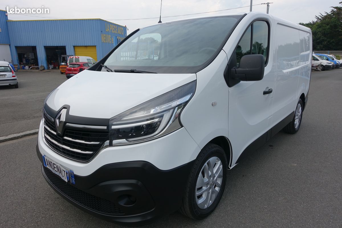 13990 ht renault trafic l1h1 grand confort 2.0 dci 120ch - 124777 (image 1)