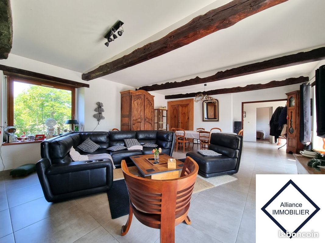 Maison 7 pièces 178 m² · à Bréal-sous-Montfort · 178 m² · 623 400 €