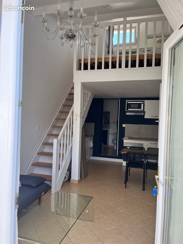 Appartement 1 pièce 27 m² · à Le Plessis-Robinson · 27 m² · 920 €