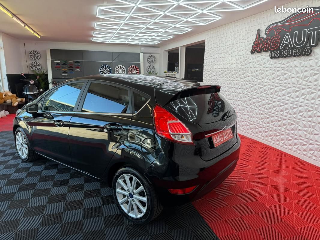 Ford Fiesta VI 1.5 TDCi 95 CV (image 3)