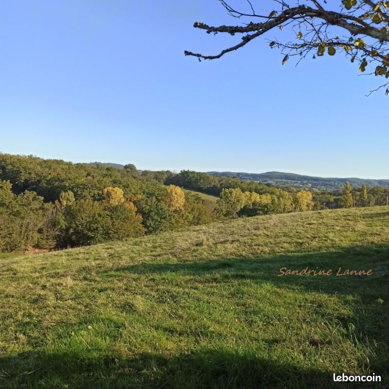 Terrain 1 973 m² Saint Pantaleon De Larche · à Saint-Pantaléon-de-Larche · 23 990 €