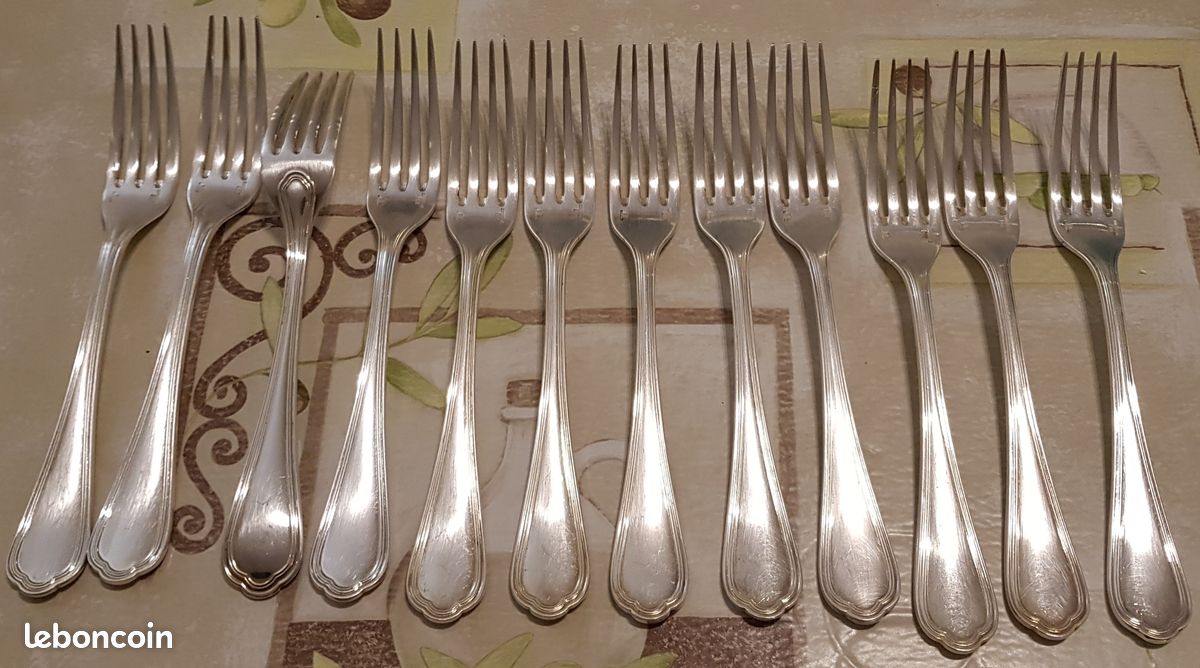 12 fourchettes de table Christofle Spatours (image 1)