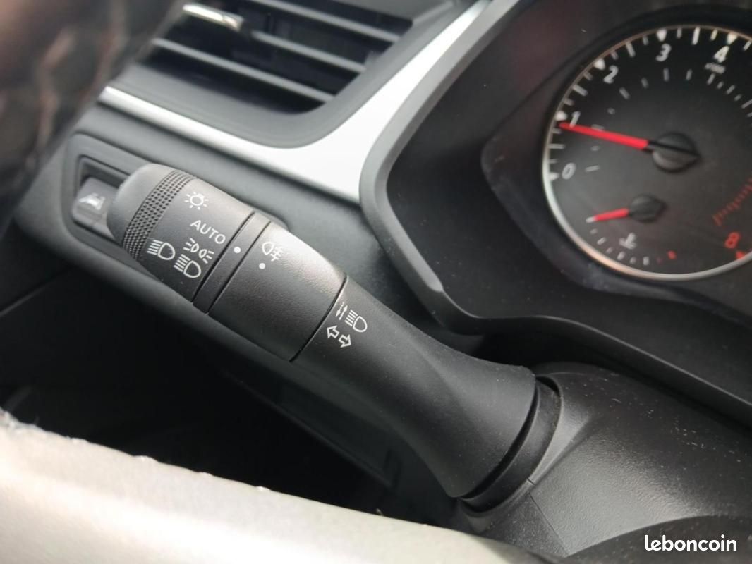 Renault Captur TCe 90 Evolution (image 23)