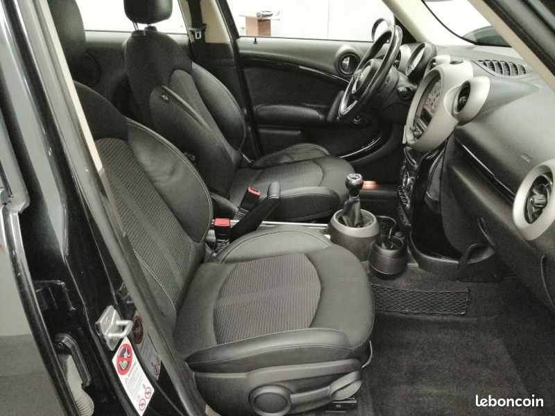 Mini COUNTRYMAN Mini Cooper SD 2.0 143 ch ALL4 4x4 4wd / Régulateur / Radar AR /Bluetooth (image 18)