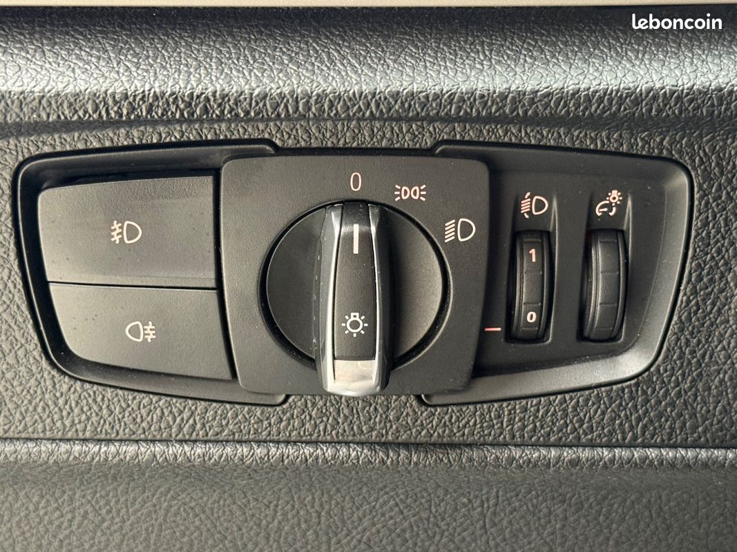 BMW SERIE 1 116d 2.0d 1152eme main excellent etat (image 20)