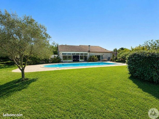 Maison 10 pièces 520 m²