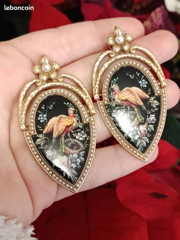 Boucles D'Oreilles Anciennes - Oiseau Ciselé Avec Strass - Pendantes - Vintage