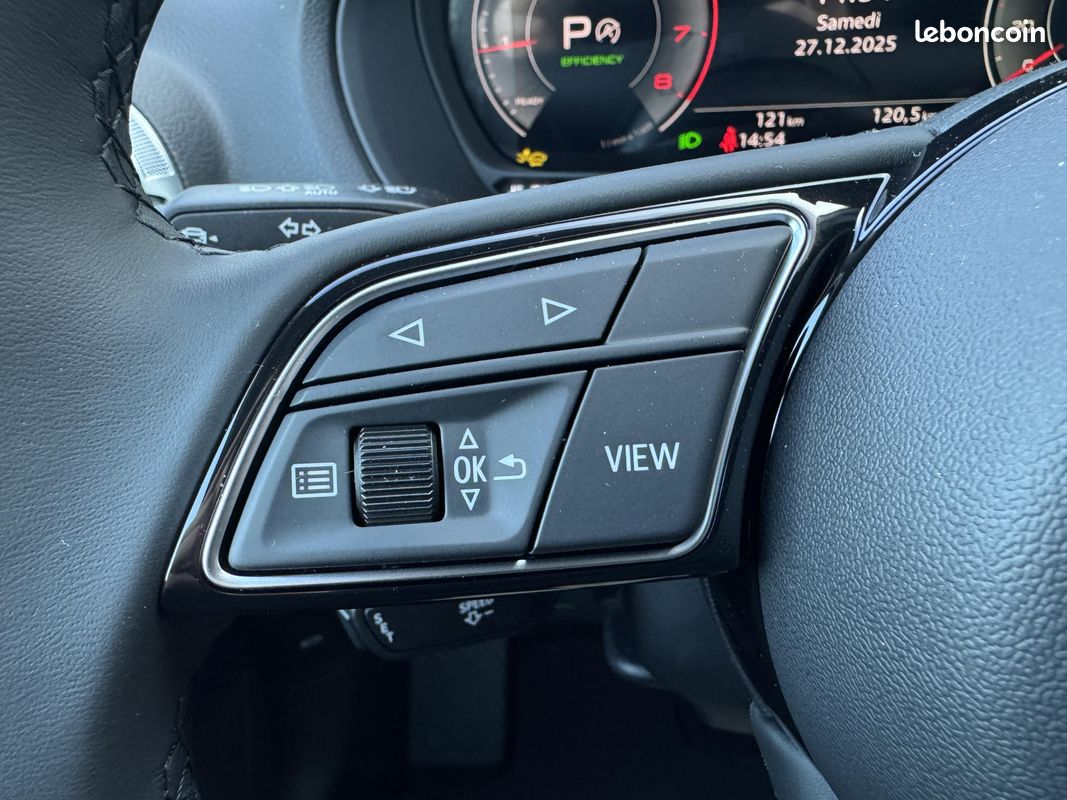 AUDI Q2 35 TFSI 150 S tronic 7 Design (image 17)