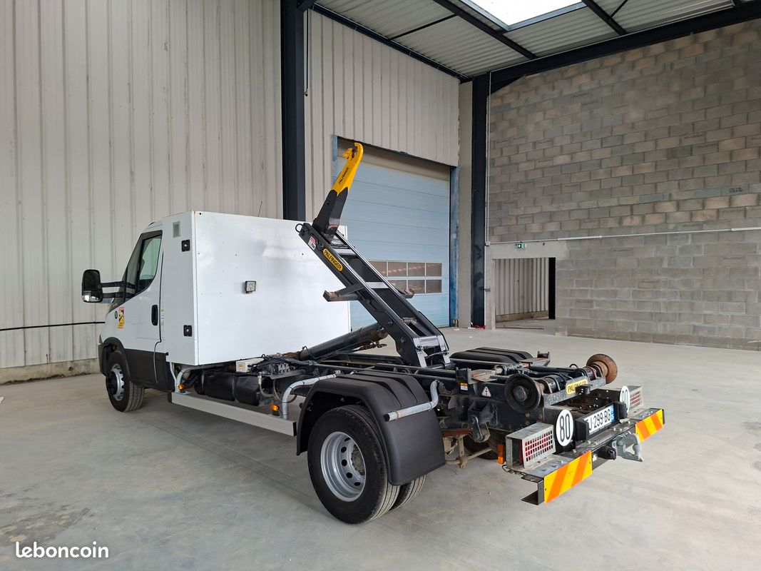 IVECO Daily 72C18 3.0L HPi 180CH Bras Amovible Ampliroll Palfinger (image 3)