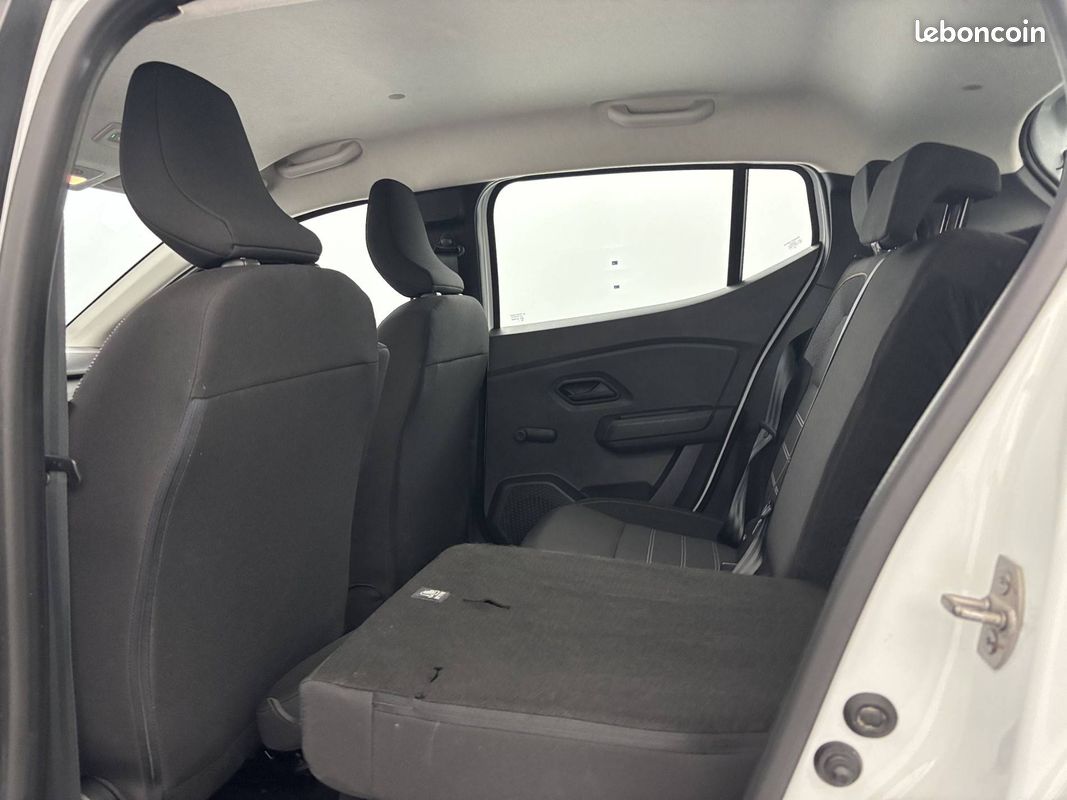 DACIA Sandero TCe 90 Stepway Essential (image 27)