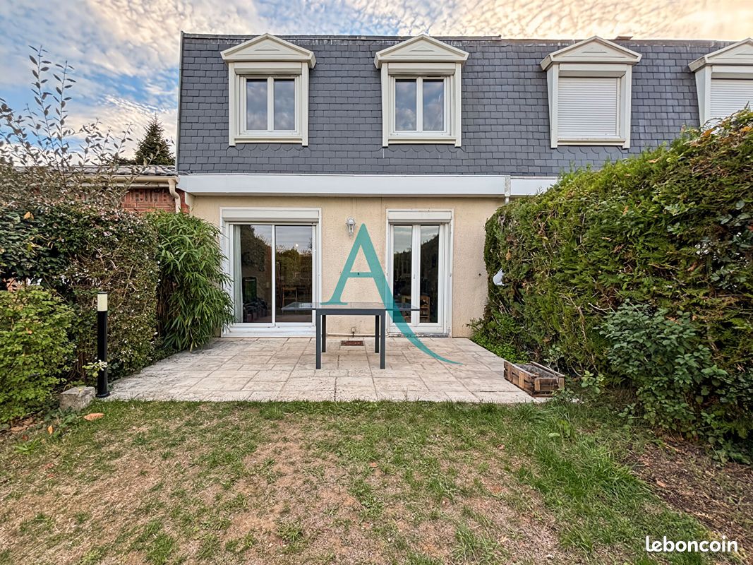 Maison 5 pièces 108 m² · à Mennecy · 108 m² · 290 000 €