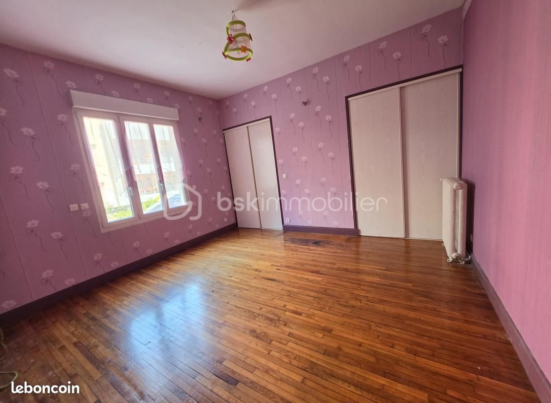 Maison 10 pièces 211 m² (image 18)