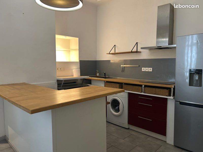 Appartement 3 pièces 67 m² · à Marseille · 67 m² · 900 €