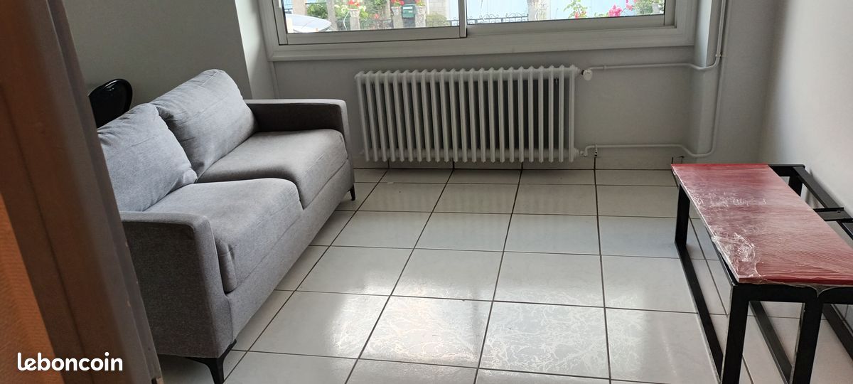 Appartement 2 pièces 39 m² · à Le Monastère · 39 m² · 450 €