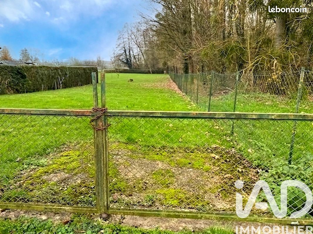 Terrain 1720 m² · à Condren · 1 720 m² · 48 500 €