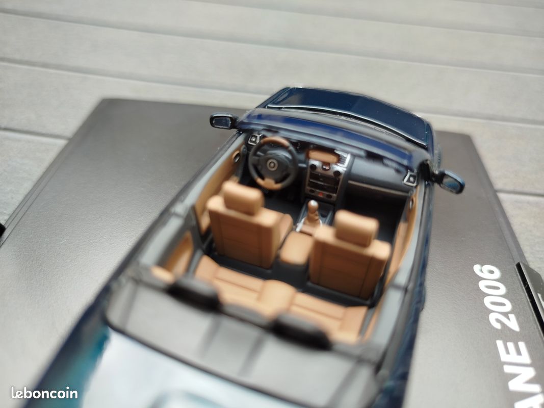 NOREV 1/43 Renault Mégane Coupé Cabriolet – Bleu Ottoman (Édition Limitée /1000)