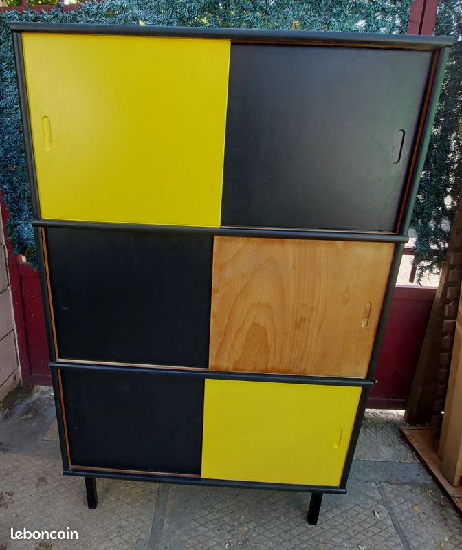 Meuble MD jaune noir bois 1970 (image 1)