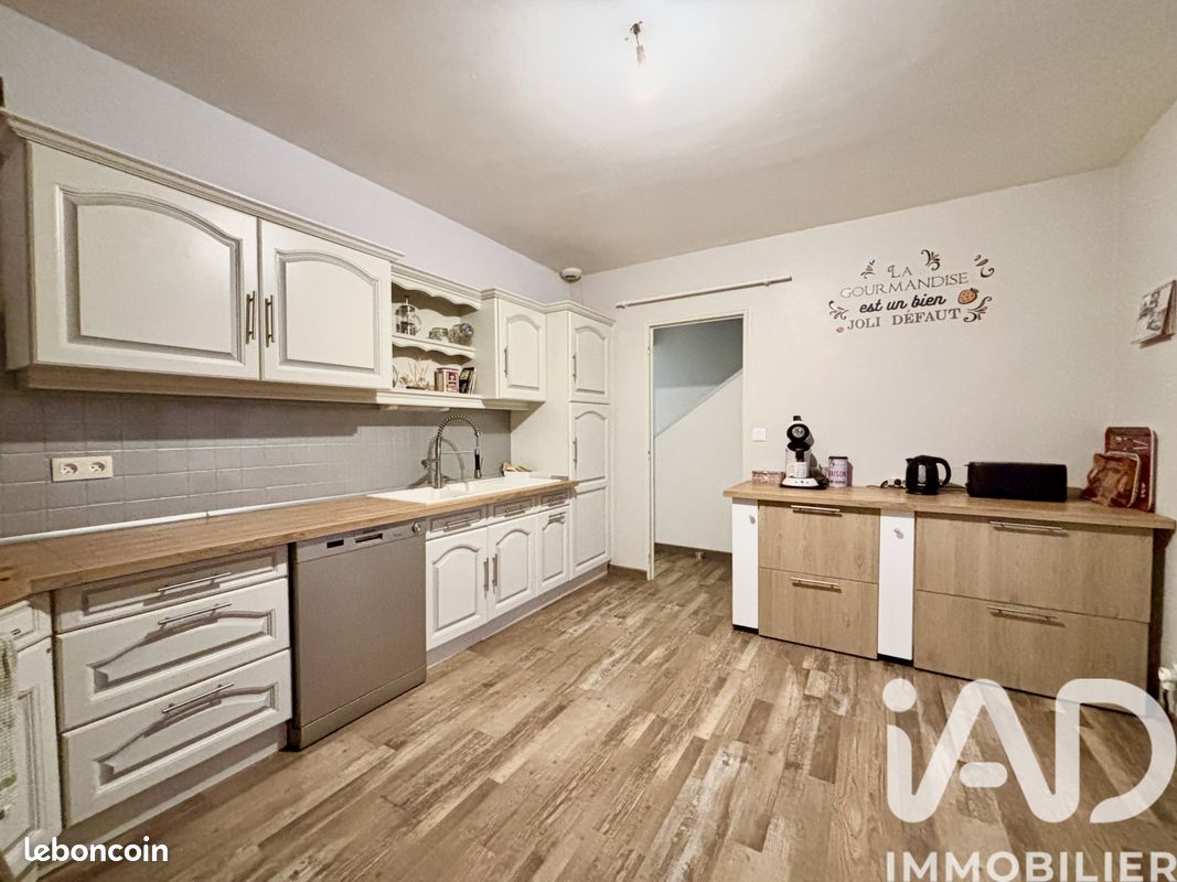 Maison 7 pièces 200 m² (image 9)