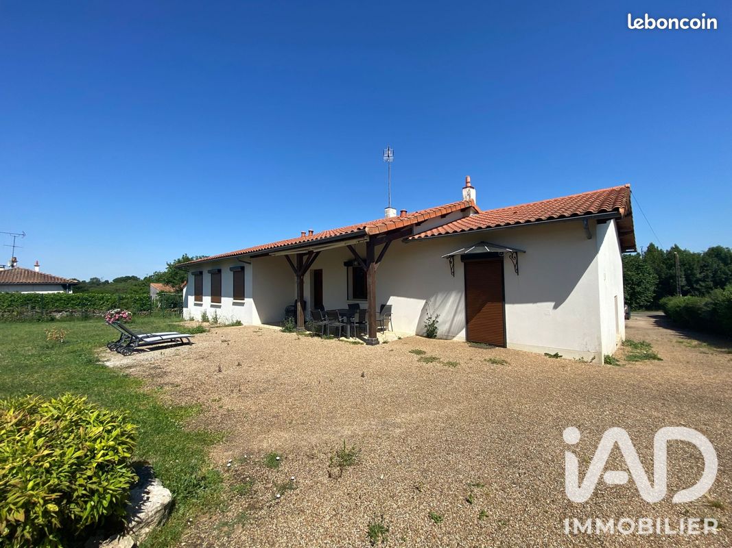 Maison 6 pièces 110 m² · à Azay-le-Brûlé · 110 m² · 259 000 €