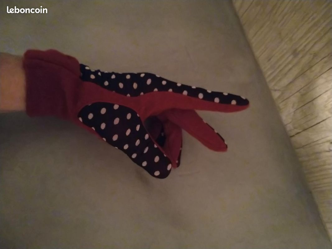 Gants maille bordeaux et pois blancs (image 9)