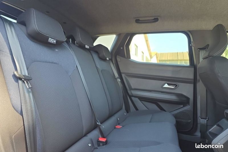 Dacia Duster Mild Hybrid 130 4x4 Journey (image 10)