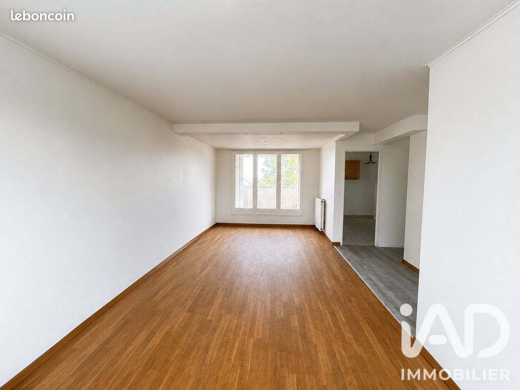 Appartement 6 pièces 110 m² · à Cergy · 110 m² · 250 000 €