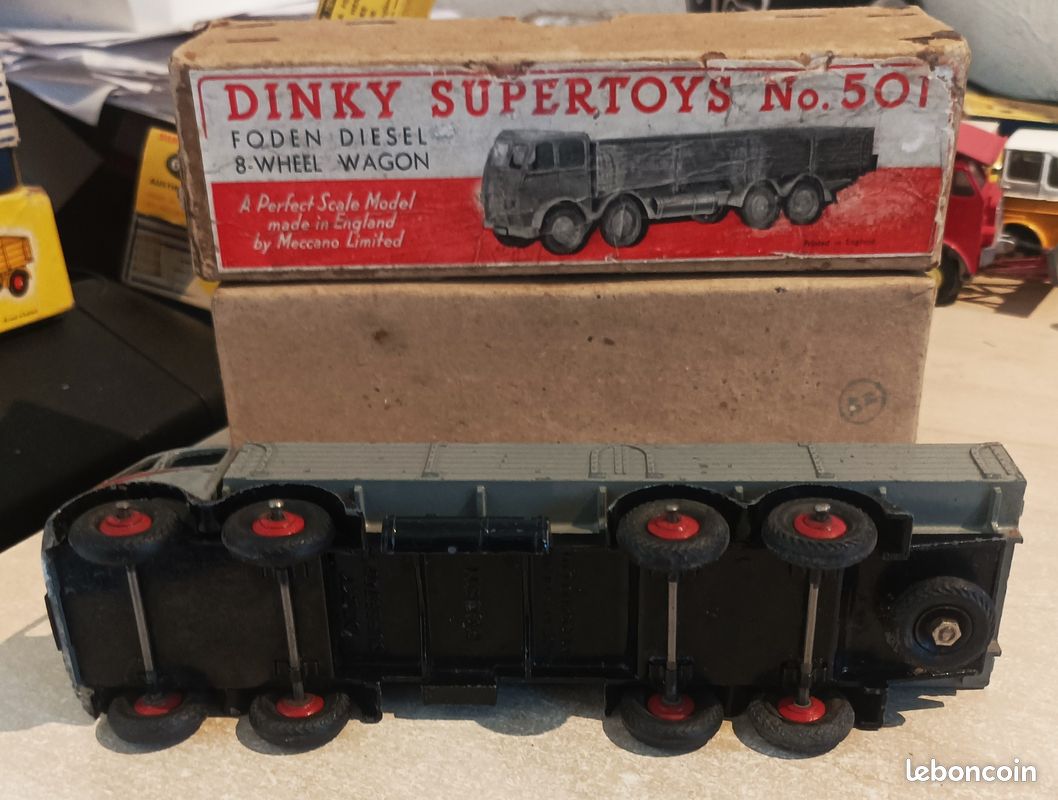 A Dinky Supertoys No. 901 Foden diesel eight wheel wagon, 2nd type