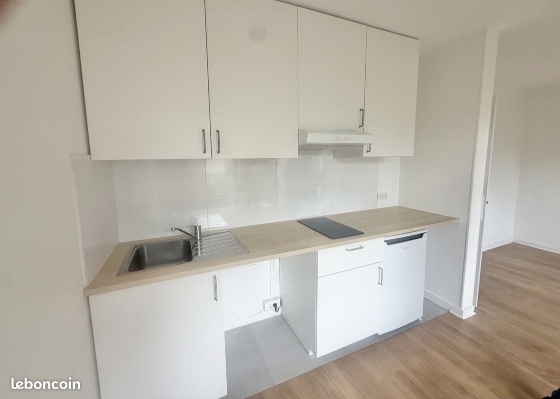 Appartement 1 pièce 26 m² · au Chesnay-Rocquencourt · 26 m² · 687 €/mois