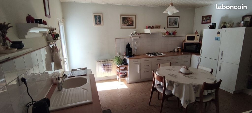 Maison de ville 5 pièces 127 m² - Aytré 17440 (image 2)