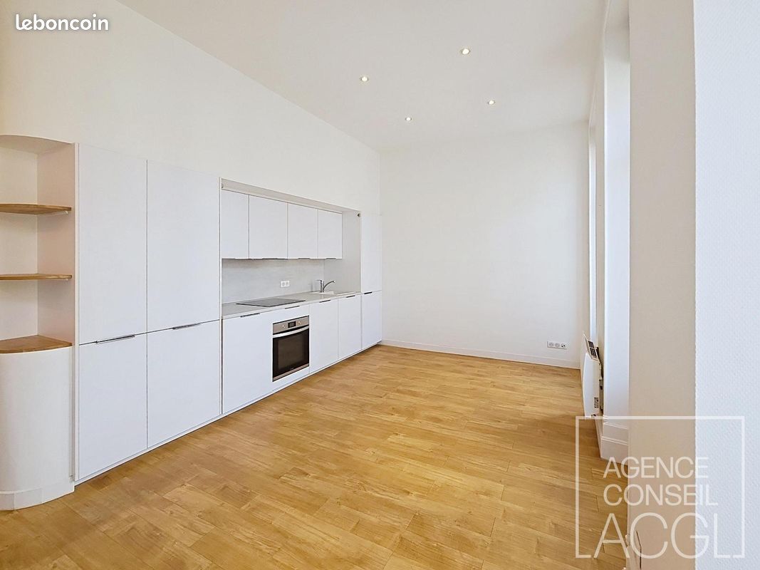 Appartement 2 pièces 40 m² · à Bordeaux · 40 m² · 758 €