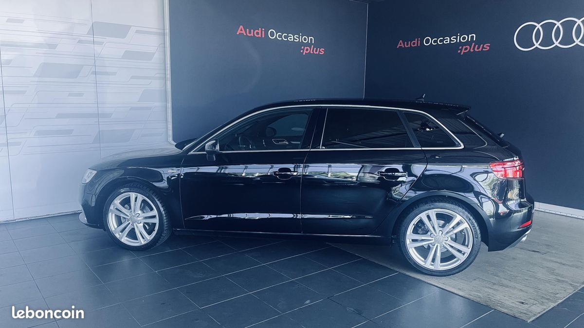 AUDI A3 Sportback 2.0 TDI 150 S tronic 7 S Line (image 2)