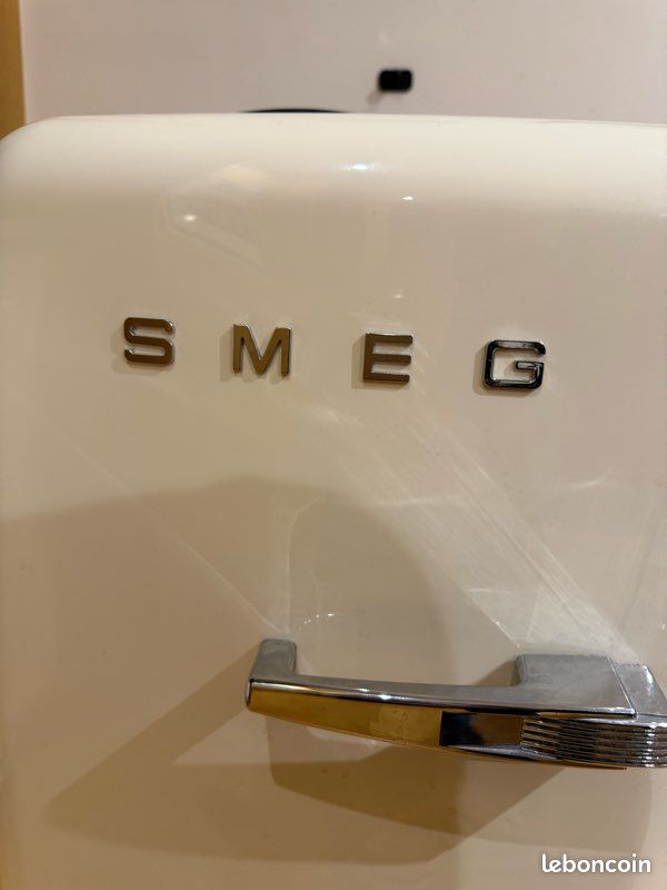SMEG - Réfrigérateurs crème - FAB30RCR5 - Années 50