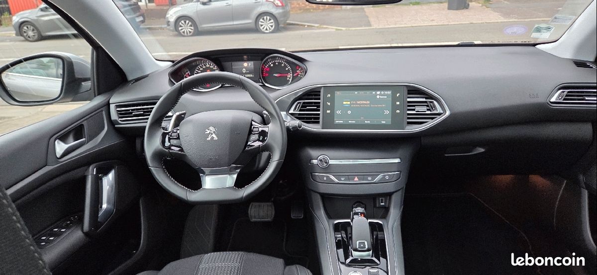 Peugeot 308 1.2 PURETECH 130CH E6.C S&S ALLURE EAT8 (image 7)