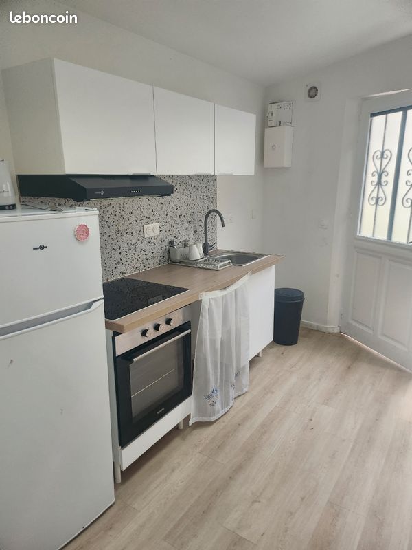 Maison a louer villeneuve-le-roi - 1 pièce(s) - 25 m2 - Surfyn