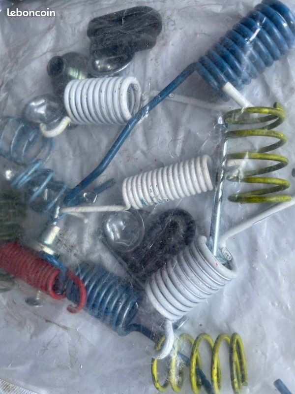 2 kits de ressorts pour tambours de freins arrière Chevrolet années 90 (image 2)