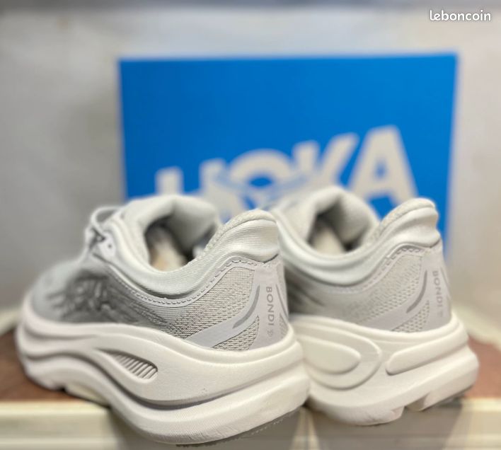 Gris HOKA Bondi 9 (image 4)