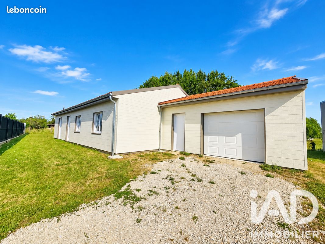 Maison 5 pièces 109 m² · à Charmont · 109 m² · 139 000 €