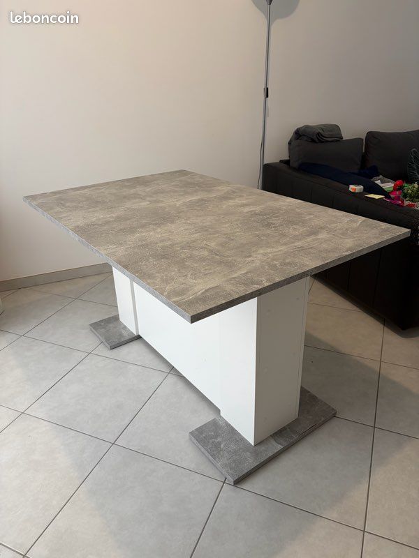 Table salle à manger (image 2)