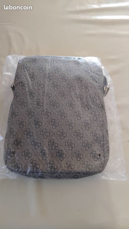 Sac Tablette Guess 10" (image 12)