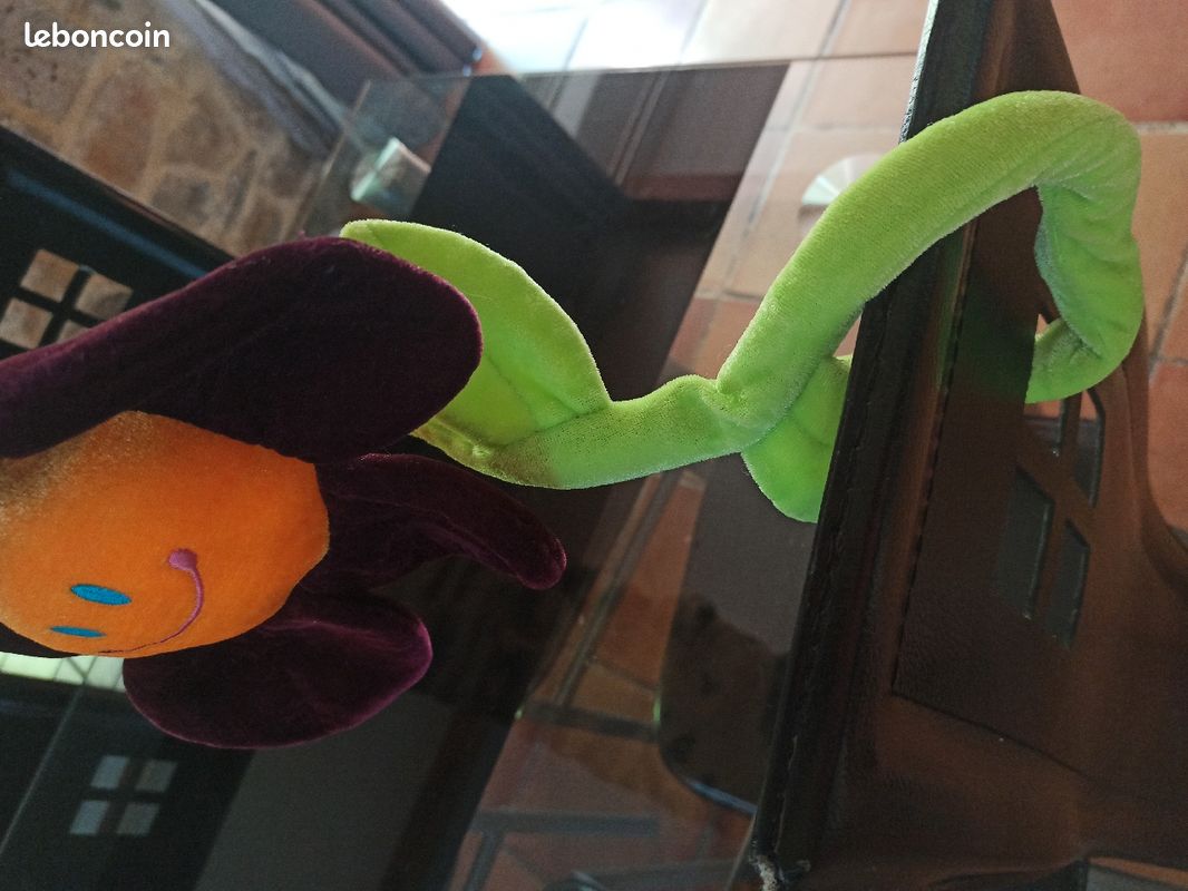 Peluche fleur (image 5)