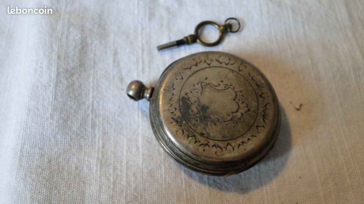 Montre Gousset Mécanique Vintage Au Globe Lyon - Modèle N2069 - Occasion Unisexe