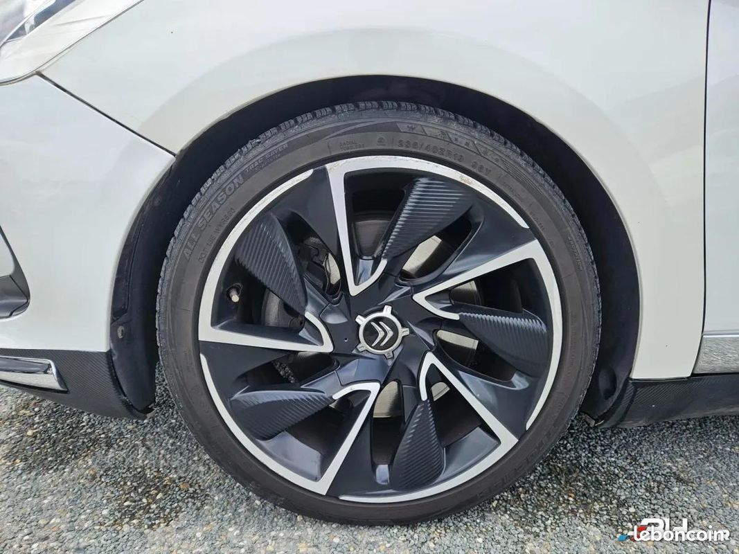 Ds Automobiles Ds 5 2.0 HDI 165 SPORT CHIC (image 10)