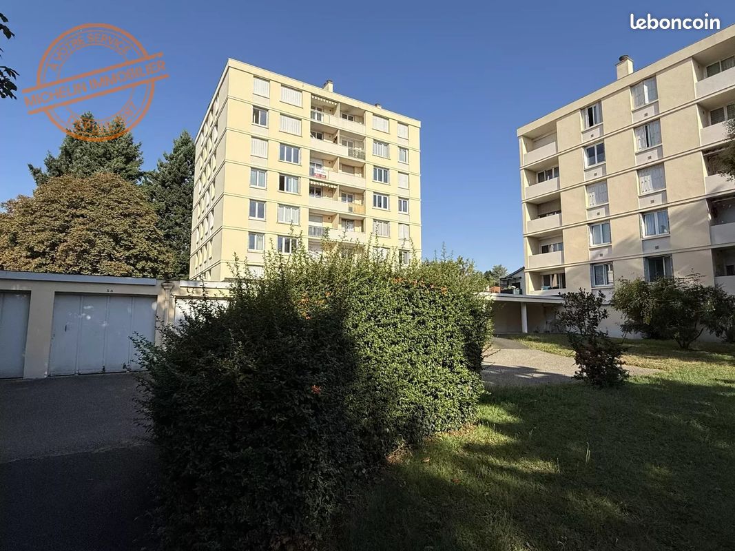 Appartement 4 pièces 70 m² · à Champagne-au-Mont-d'Or · 70 m² · 228 000 €